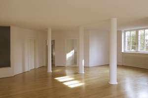ALTBAUVILLA IM ENGLISCHEN LANDHAUSSTIL, freistehend, mitten in der Natur.  – Die vollständige Adresse der Immobilie erhältst du vom Anbieter., 60439 Niederursel, Frankfurt am Main – Vorschaubild 9