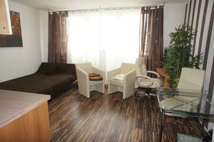 Zentral gelegene, rentable 1-Zimmer-Wohnung inkl. Tiefgaragenstellplatz in Düsseldorf-Pempelfort