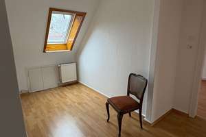 Helle Dachgeschosswohnung mit perfekter Raumaufteilung – Hebbelstraße 15, 30177 List, Hannover – Vorschaubild 6