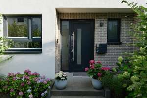 Schönes Townhouse in Bilk – Die vollständige Adresse der Immobilie erhältst du vom Anbieter., 40225 Bilk, Düsseldorf – Vorschaubild 2