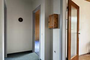 Ellerau | Gepflegtes 4,5-Zimmer-Einfamilienhaus mit Erweiterungspotential in sehr zentraler Lage – Segeberg (Kreis) – Vorschaubild 10