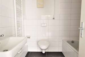 Frisch renovierte 1-Zi.-Whg. im Souterrain mit neuem Boden und Terrasse – Schellenbecker Str. 17, 42279 Oberbarmen, Wuppertal – Vorschaubild 5