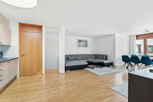 3 Zimmer Wohnung in Duisburg Altstadt, ca. 79 m² – Die vollständige Adresse der Immobilie erhältst du vom Anbieter., 47051 Altstadt, Duisburg – Vorschaubild 4