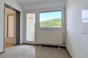 Lichtdurchflutete 3-Zimmer-Wohnung mit Panoramablick, 2 Balkonen und Aufzug – Die vollständige Adresse der Immobilie erhältst du vom Anbieter., 73447 Oberkochen – Vorschaubild 9