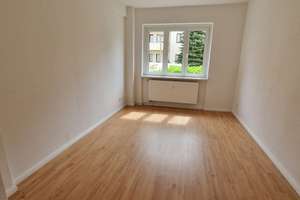 Frisch renoviert- bezugsfertig - mit großzügigem Bad! Sommerdeal: Jetzt zwei Kaltmieten sparen* – 39114 Cracau, Magdeburg – Vorschaubild 4