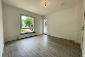 *Balkonwohnung*modernisiert*Wannenbad*gedämmtes Haus*ruhige Lage* – Bandstr. 128, 45359 Bedingrade, Essen – Vorschaubild 8