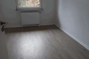 schöne 2 Zimmerwohnung in Cronenberg! – Paulussenstr. 19, 42349 Cronenberg, Wuppertal – Vorschaubild 3