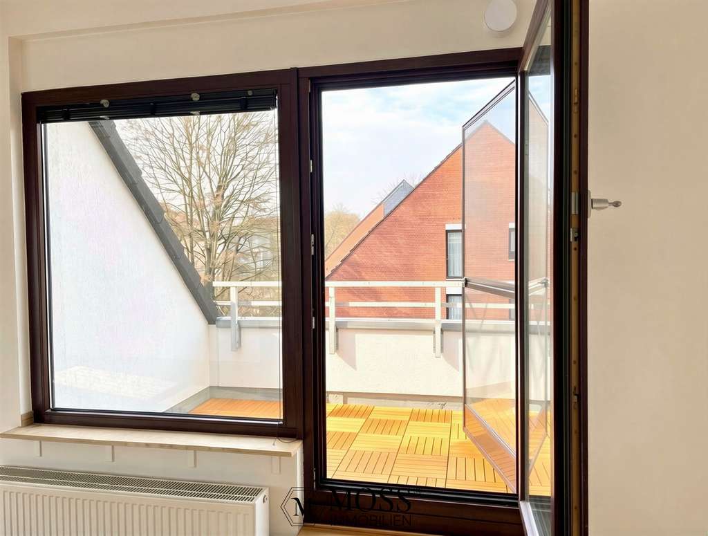 Immobilie in Monheim am Rhein - Großzügige Vier-Zimmer-Wohnung mit Logia und Tiefgaragenstellplatz im Österreichviertel - Bild 4