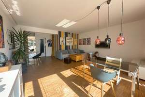 Berlin-Mariendorf: Traumwohnung mit sonnigem Dach in ruhiger Top-Lage + Stellplatz