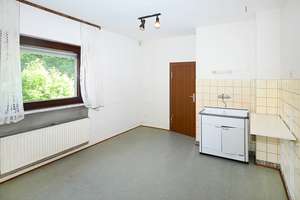 Einfamilienhaus in Waake! – Die vollständige Adresse der Immobilie erhältst du vom Anbieter., 37136 Waake – Vorschaubild 3