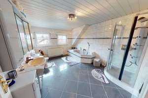 Traumhaus - Villa in Amöneburg kaufen - Mit zwei separaten Wohneinheiten - – Die vollständige Adresse der Immobilie erhältst du vom Anbieter., 35287 Amöneburg – Vorschaubild 4