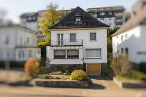 VR IMMO: Repräsentative Unternehmer-Villa mit vielseitigem Nutzungspotenzial. – Die vollständige Adresse der Immobilie erhältst du vom Anbieter., 58762 Altena – Vorschaubild 2