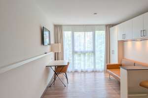 Erlangen-Zentrum: Smart Living Studio inkl. Gym, Strom & Internet – Bechmann-Rahn-Weg 2, 91052 Rathausplatz, Erlangen – Vorschaubild 2