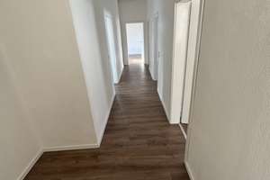Renoviertes 3-Zimmer-Dachgeschossapartment in Hagen-Boele – Die vollständige Adresse der Immobilie erhältst du vom Anbieter., 58099 Boele, Hagen – Vorschaubild 2
