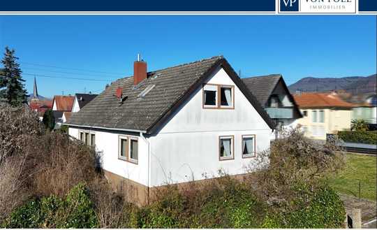 Familienfreundliches Einfamilienhaus mit guter Raumaufteilung, Garten und Garage