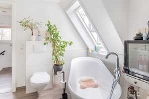 Familienidylle in schöner Wohnlage in Hamburg-Iserbrook! – Hamburg – Vorschaubild 12