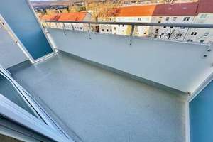 Helle, umfangreich renovierte 2-Zimmerwohnung (5. Etage) mit Balkon & Fahrstuhl, zentrale Lage – Daimlerstrasse 2, 65197 Rheingauviertel / Hollerborn, Wiesbaden – Vorschaubild 3