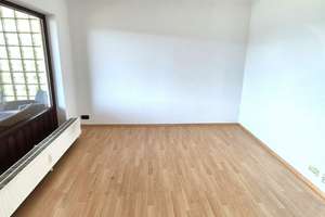 ** Anlageobjekt - Mehrfamilienhaus mit Panorama-Weitblick -  ** – Die vollständige Adresse der Immobilie erhältst du vom Anbieter., 73262 Reichenbach an der Fils – Vorschaubild 3