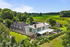 Einzigartiger Resthof - Ländliche Idylle trifft modernen Lifestyle – Die vollständige Adresse der Immobilie erhältst du vom Anbieter., 25779 Hennstedt – Vorschaubild 1