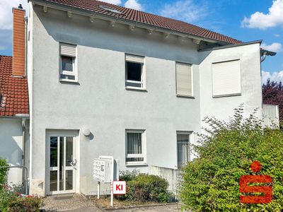 Helles 1-Zimmer-Apartment mit Einbauküche und Balkon