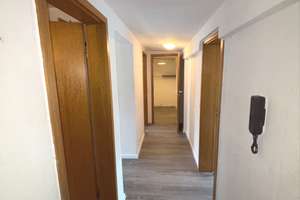 Teilweise renoviert! 2 Zimmer-Dachgeschosswohnung in Vohwinkel – Möbecker Straße 19, 42327 Elberfeld West, Wuppertal – Vorschaubild 11