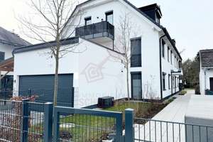 IMMOBILIEN SCHNEIDER - Hadern - tolle 3 Zi.-Whg. mit großen West-Balkon & Einbauküche in bester Lage – Die vollständige Adresse der Immobilie erhältst du vom Anbieter., 81377 Großhadern, München – Vorschaubild 23