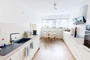 Erftstadt-Lechenich! Top Anlagepaket! 3-Zi-ETW mit vielen lukrativen Extras und Garage! (LK 4982) – Die vollständige Adresse der Immobilie erhältst du vom Anbieter., 50374 Erftstadt – Vorschaubild 3