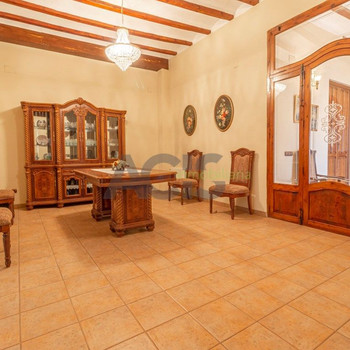 Haus zum Verkauf in L'Alcúdia.