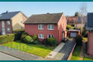 Rohdiamant - Zweifamilienhaus in zentraler Lage von Bramsche – Die vollständige Adresse der Immobilie erhältst du vom Anbieter., 49565 Bramsche – Vorschaubild 1