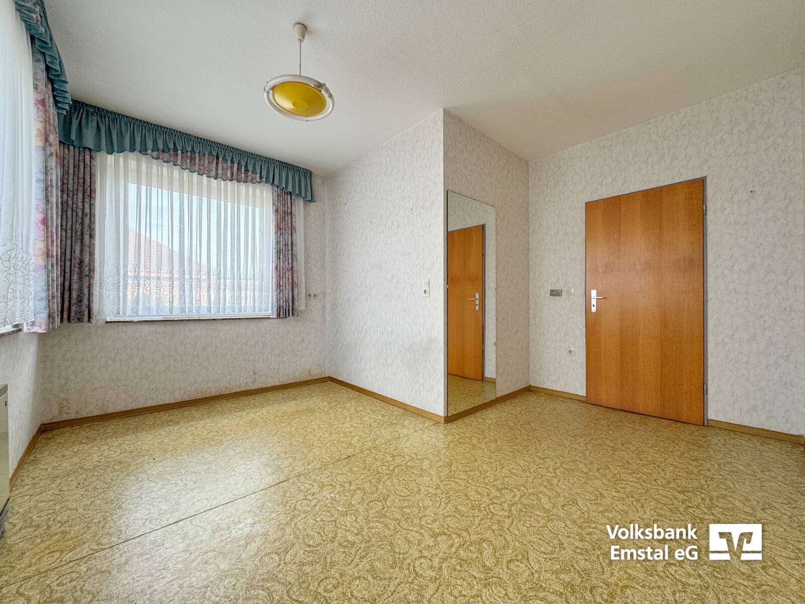 Immobilie in Dersum - Investieren und modernisieren: Bungalow auf großzügigem Eigentumsgrundstück in Dersum! - Bild 8