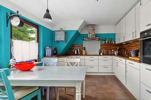 Charmante Maisonettewohnung mit großzügiger Dachterrasse in ruhiger Sackgassenlage von Trittau – Die vollständige Adresse der Immobilie erhältst du vom Anbieter., 22946 Trittau – Vorschaubild 3