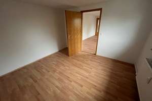Ihre neue Dachgeschosswohnung in Salzgitter-Bad – Erikastraße 43, 38259 Salzgitter-Bad, Salzgitter – Vorschaubild 2