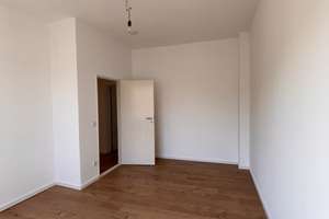 Familienwohnung mit Balkon und viel Tageslicht – Die vollständige Adresse der Immobilie erhältst du vom Anbieter., 10559 Moabit, Berlin – Vorschaubild 9