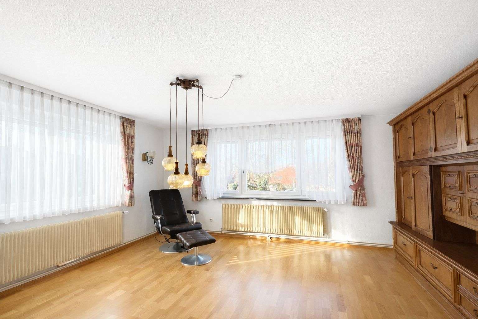 Immobilie in Bisingen - Charmantes Wohnensemble mit großem Grundstück in Bisingen-Wessingen - Bild 3