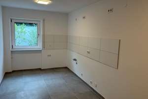 Helles Reihenmittelhaus, gute Lage, 6 Zi, 1 Garage, 90455 N-Stadtteil Worzeldorf – Die vollständige Adresse der Immobilie erhältst du vom Anbieter., 90455 Kornburg, Worzeldorf, Nürnberg – Vorschaubild 9