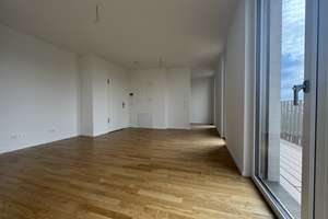 Perfekt für uns: individuelle 2-Zimmer-Wohnung mit großem Balkon im Erstbezug