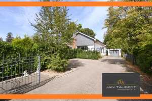 ***EINFAMILIENHAUS FÜR DIE JUNGE FAMILIE*** mit Kaminofen und Garage - großes Grundstück! – Stormarn (Kreis) – Vorschaubild 1