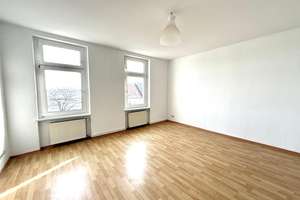 Helle 3-Zimmer-Wohnung mit Balkon in Magdeburg nahe Zentrum – Halberstädter Straße 84, 39112 Sudenburg, Magdeburg – Vorschaubild 4