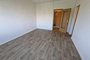 Großzügige 3-Zimmer-Wohnung mit außergewöhnlichem Grundriss zu vermieten – Ringstraße 47, 4209 Grünau-Mitte, Leipzig – Vorschaubild 11