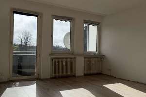 Frei ab 1.4.2026 Tolle Wohnung in Bielefeld-Sennestadt mit großem Balkon – Die vollständige Adresse der Immobilie erhältst du vom Anbieter., 33689 Sennestadt, Bielefeld – Vorschaubild 4
