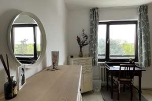 Vollständig renovierte und möblierte Wohnung auf der Mathildenhöhe mit Tiefgarage – Fiedlerweg 24, 64287 Darmstadt-Ost, Darmstadt – Vorschaubild 13