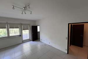 Helle, gut geschnittene 1,5-Zimmer-Wohnung mit Balkon & EBK in Solingen-Gräfrath – Schlagbaumer Straße 154, 42653 Gräfrath, Solingen – Vorschaubild 6