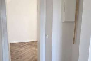 Neubezug nach Kernsanierung - Gehobene Dachgeschosswohnung mit 2 Zimmern und modernem Flair in Bilk  – Fleher Straße 154, 40223 Bilk, Düsseldorf – Vorschaubild 21