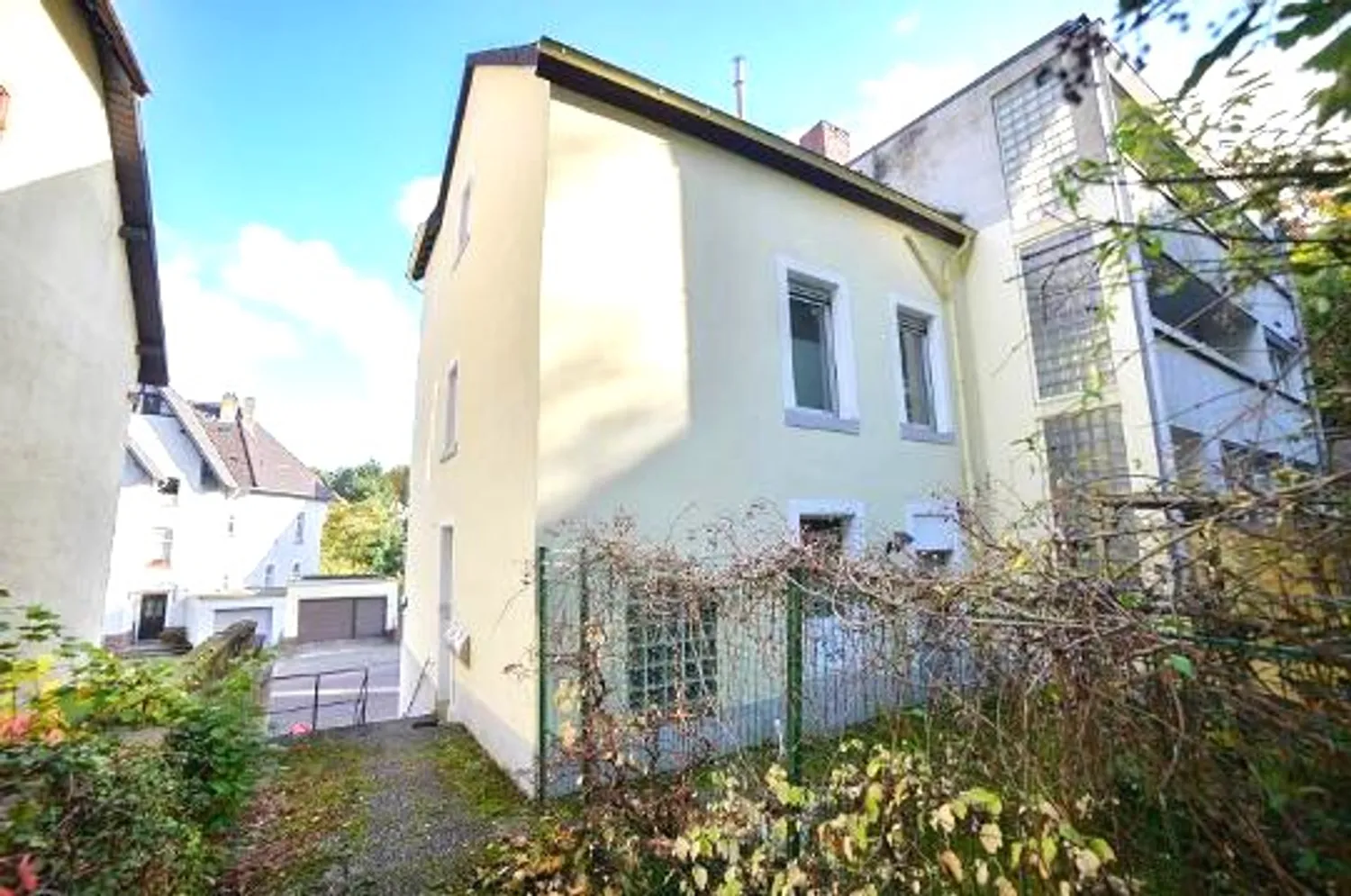 Sanierungsobjekt mit schönen Garten am Reppersberg ( Saarbrücken ), Stadtverband Saarbrücken Kreis – Bild 4