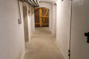 *Sichere Investition in Altchemnitz | Vermietet seit 2000 | Carport I Einbauküche I Balkon* – Marienberger Straße 10, 9125 Altchemnitz, Chemnitz – Vorschaubild 5