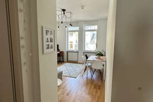Geschmackvolle 2-Zimmer-Wohnung mit Balkon in Wiesbaden – Feldstr. 18, 65183 Mitte, Wiesbaden – Vorschaubild 3