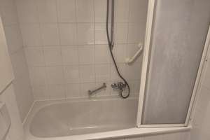 Helle und ruhige 1-Zimmer Wohnung mit großem Balkon, möbliert, neue EBK in top Lage Altbogenhausen – Die vollständige Adresse der Immobilie erhältst du vom Anbieter., 81675 Altbogenhausen, München – Vorschaubild 9