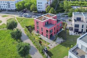 Familienglück nahe BER: Moderne Doppelhaushälfte in ruhiger Feldrandlage von Berlin-Rudow – Die vollständige Adresse der Immobilie erhältst du vom Anbieter., 12355 Rudow, Berlin – Vorschaubild 1