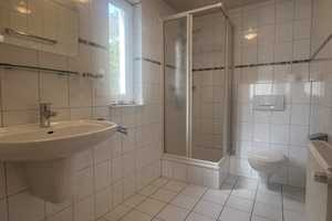 RESERVIERT ++ CHARMANTES 1-2-FAMILIENHAUS FÜR FAMILIEN oder MEHRGENERATIONENHAUS - 2 EINGÄNGE ++ – Solingen – Vorschaubild 30