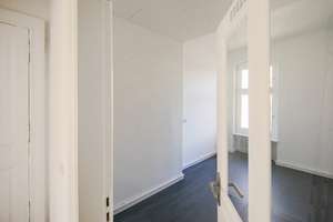 Bezugsfreie 3 Zi-Whg im VH im 2. OG im schönen Friedenau – Fregestraße 62, 12159 Schöneberg, Berlin – Vorschaubild 6